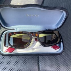 New Men’s Gucci Sunglasses (Authentic)