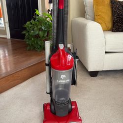 Dirt Devil Vacuum 
