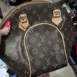 100 Authentic Needs Repair 