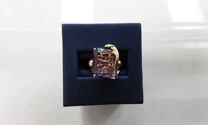 Yellow Gold 18k (.750) 4.1 grams Size 9