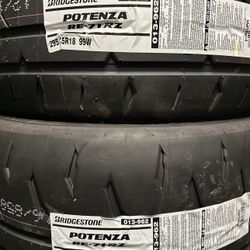 295/35R18 Bridgestone Potenza RE-71RZ Tires