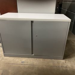 Steelcase file cabinet 