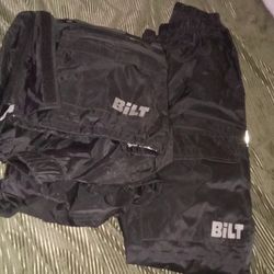 Super Clean Like Brand New Size Large Bilt 2 Piece Waterproof With Reflective Features For Saftey Bike Rain Suit 