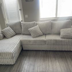 Couch Tv Bar Stools 