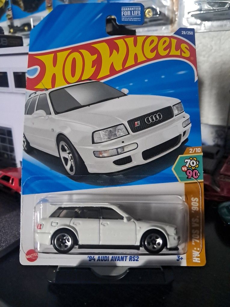 Hot Wheels '94 Audi Avant Rs2