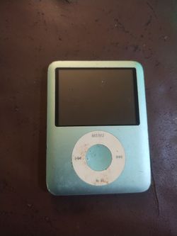 Vintage Apple iPod Nano~ 3rd Generation