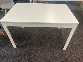 IKEA extending Table (medium)