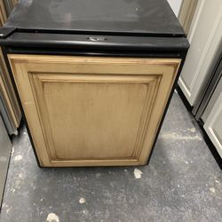 Mini Bar Fridge 