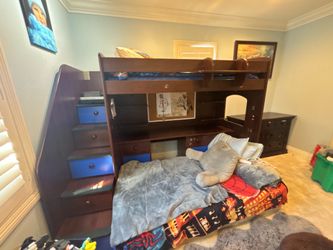 FREE: High-End Bunk Bed w/ Built-In Desk, Matching Dresser, & End Table – Must Pick Up This Week (Orange County)