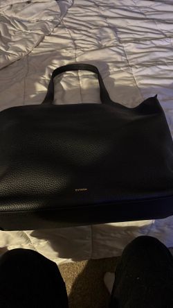 Cuyana tot bag