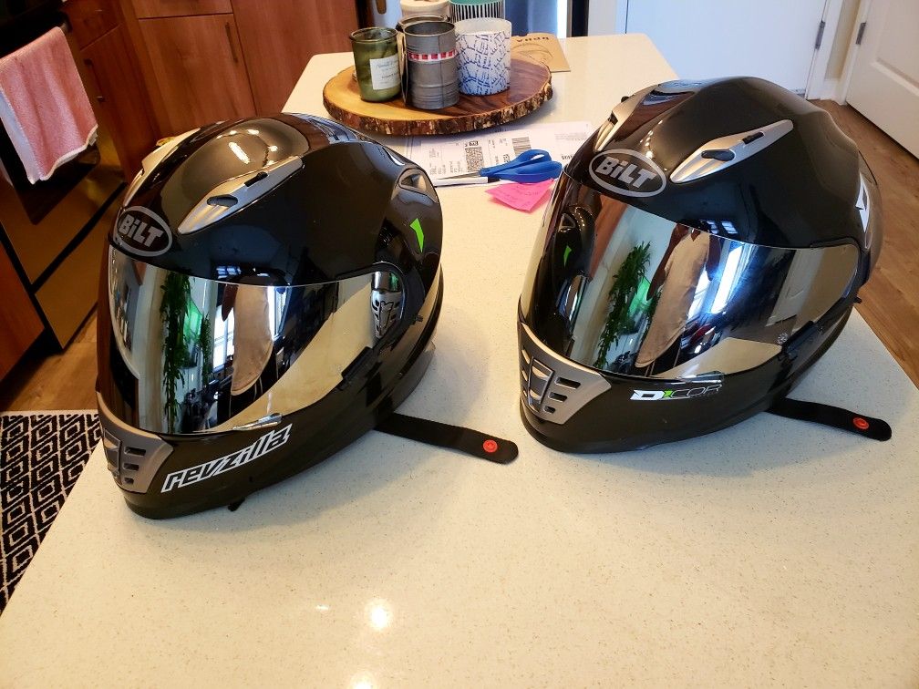 2 Bilt Helmets (size small) with mirror visor comes with extra clear visor $50 each both have a few scratches