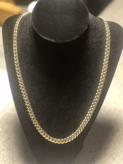 Solid Gold With Genuine Diamonds 