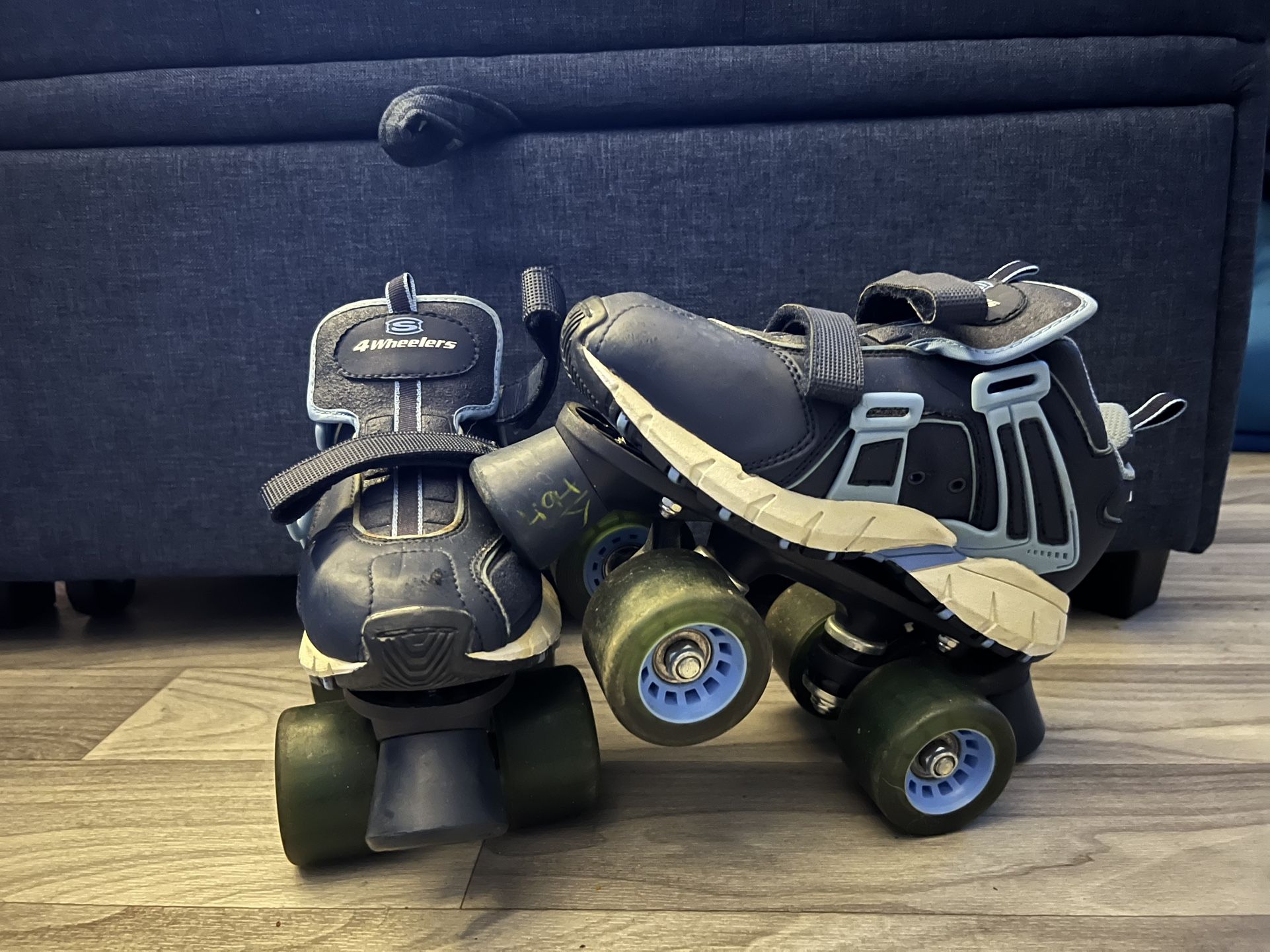 Sketchers 4 wheel Skates 