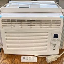 GE AHTE06AAQ1 6,000 BTU 115V Window AC Air Conditioner