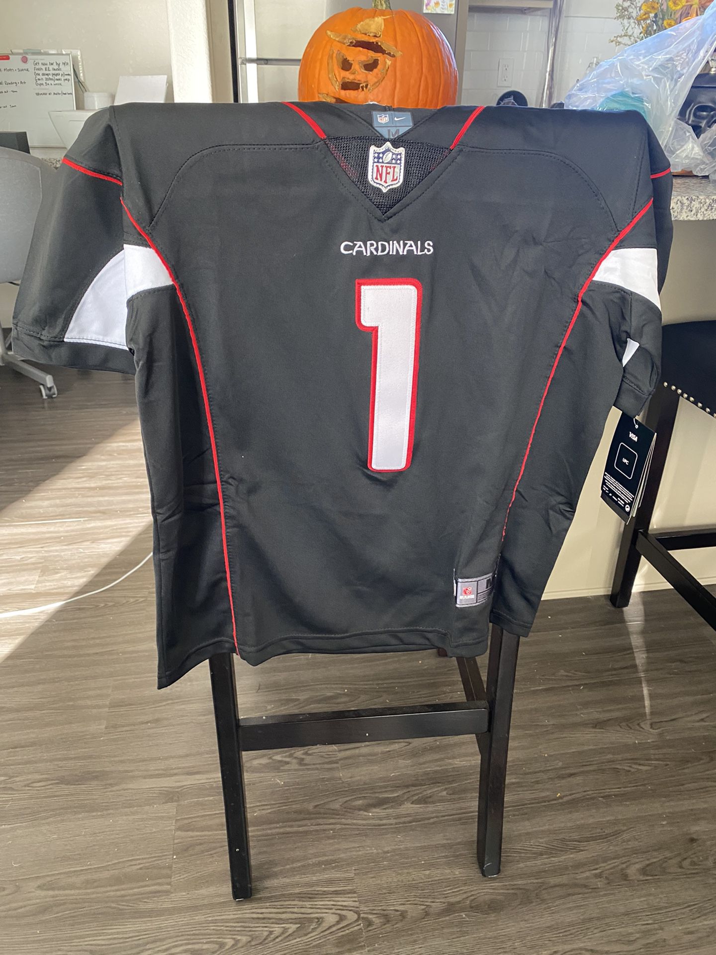 Kyler Murray #1 Arizona Cardinals Youth Jersey Sizes Small And Large for  Sale in Scottsdale, AZ - OfferUp
