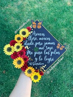 Premade Graduation Cap Topper (READY FOR PICKUP)