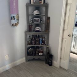 2 Corner Shelves Wood