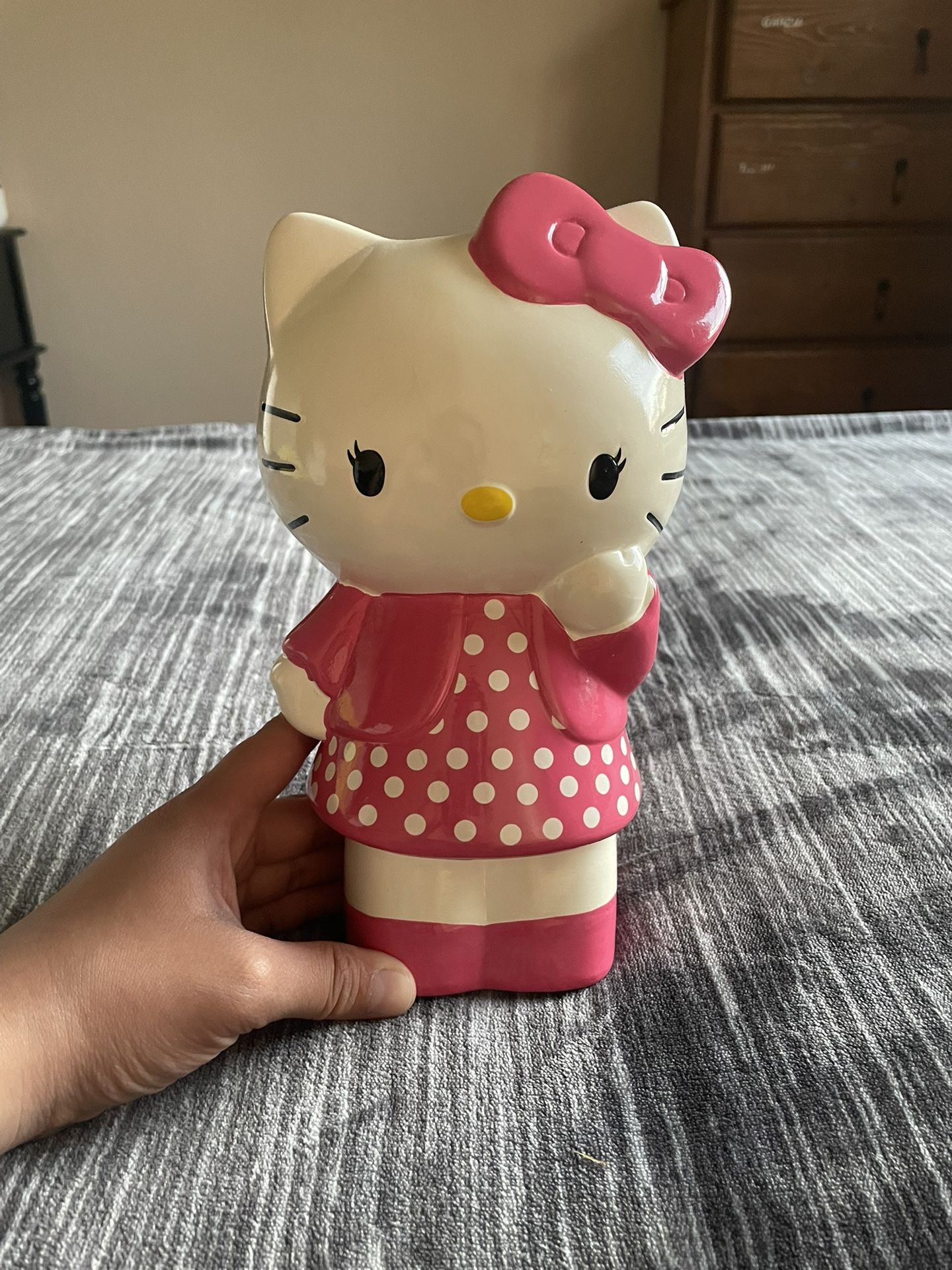 Hello Kitty Piggy Bank