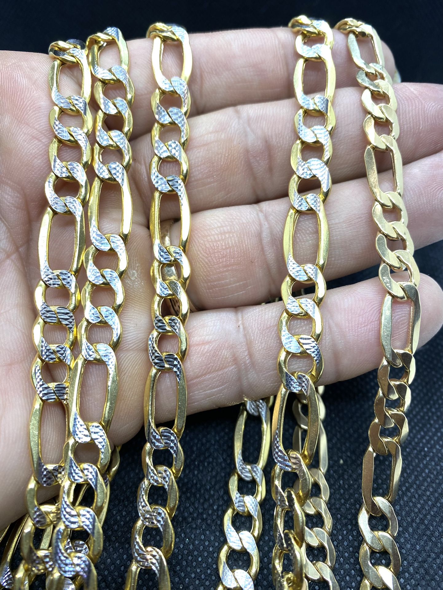 Oro 14k Linda’s Cadenas Figaro