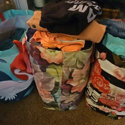 Small Women's Clothes 