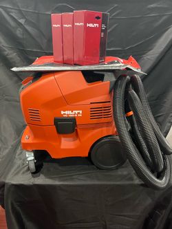Hilti VC 150-6 XE wet / dry construction vacuum - never used with extra filters and bags