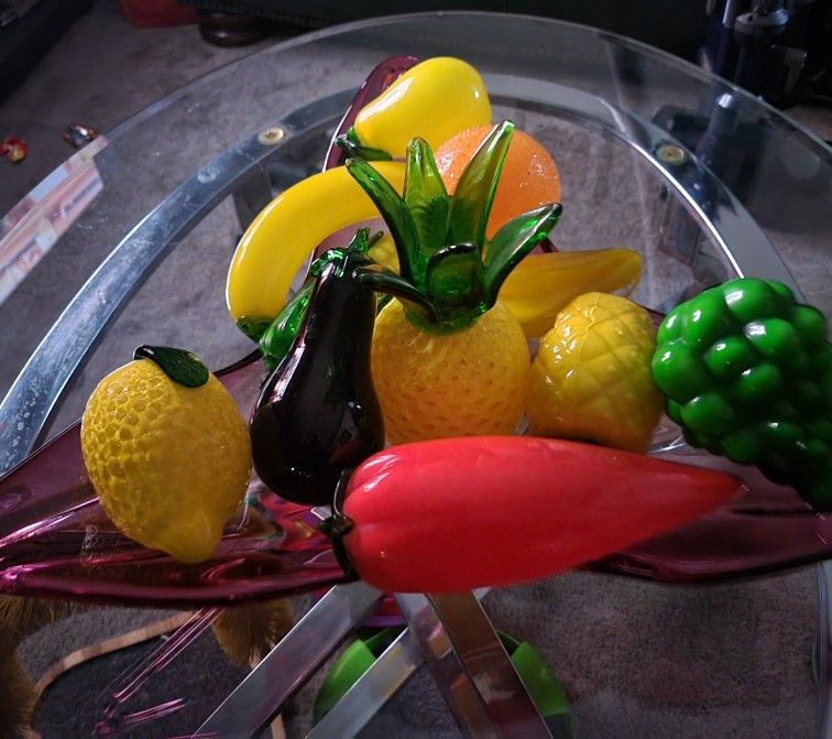 Frutero Y Frutas De Vidrio .
