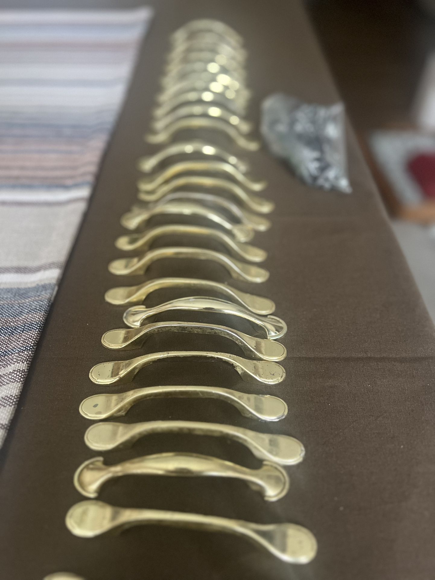 27 Gold Knobs With Screws. All Included