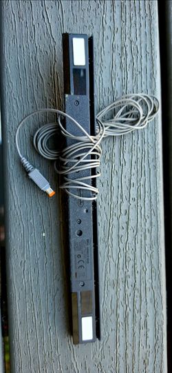 Nintendo Wii Sensor Bar with Cable