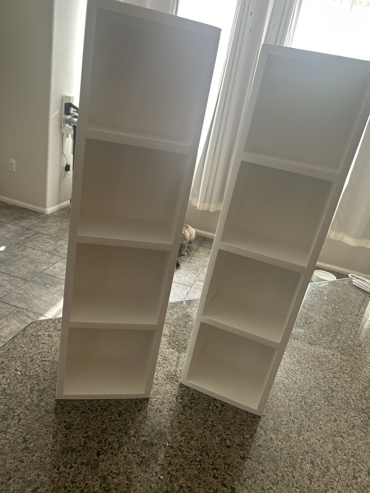 Pastry Stands 