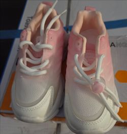 Tenis de niña
