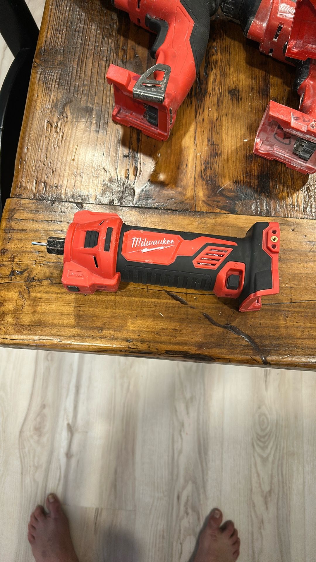 Milwaukee M18 Fuel Drywall Cutout Tool Rotozip
