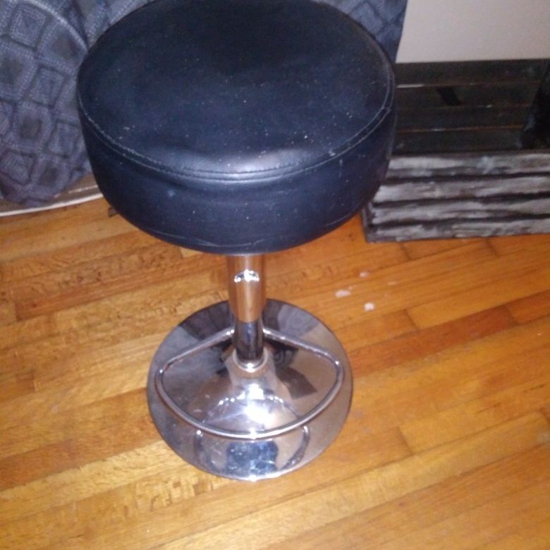 Adjustable Bar Stool