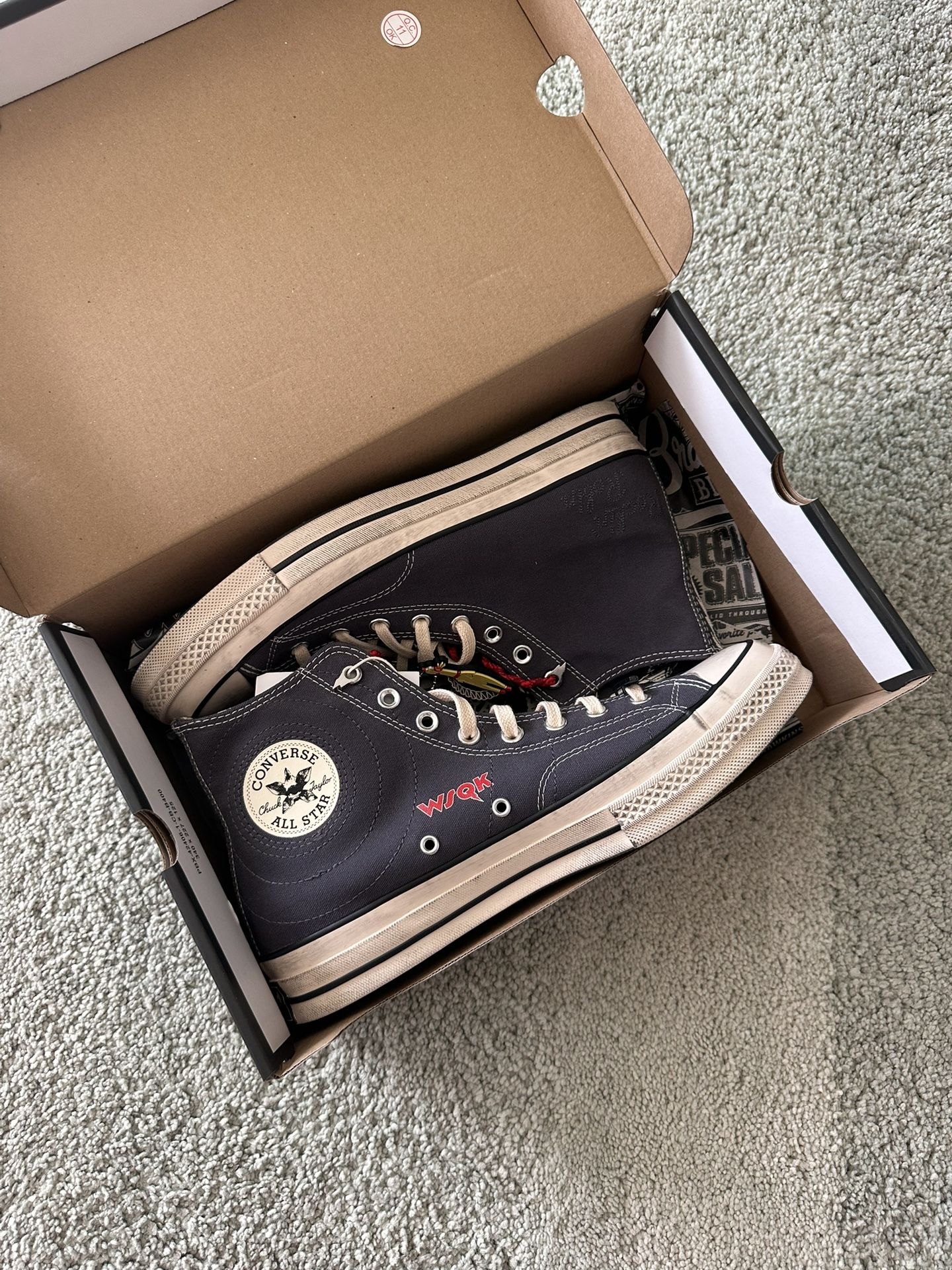 Stranger Things Converse