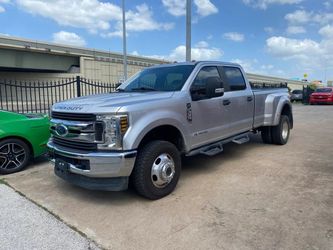 2019 Ford F350 Super Duty Crew Cab