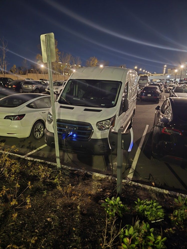 2023 Ford E-Transit Cargo Van