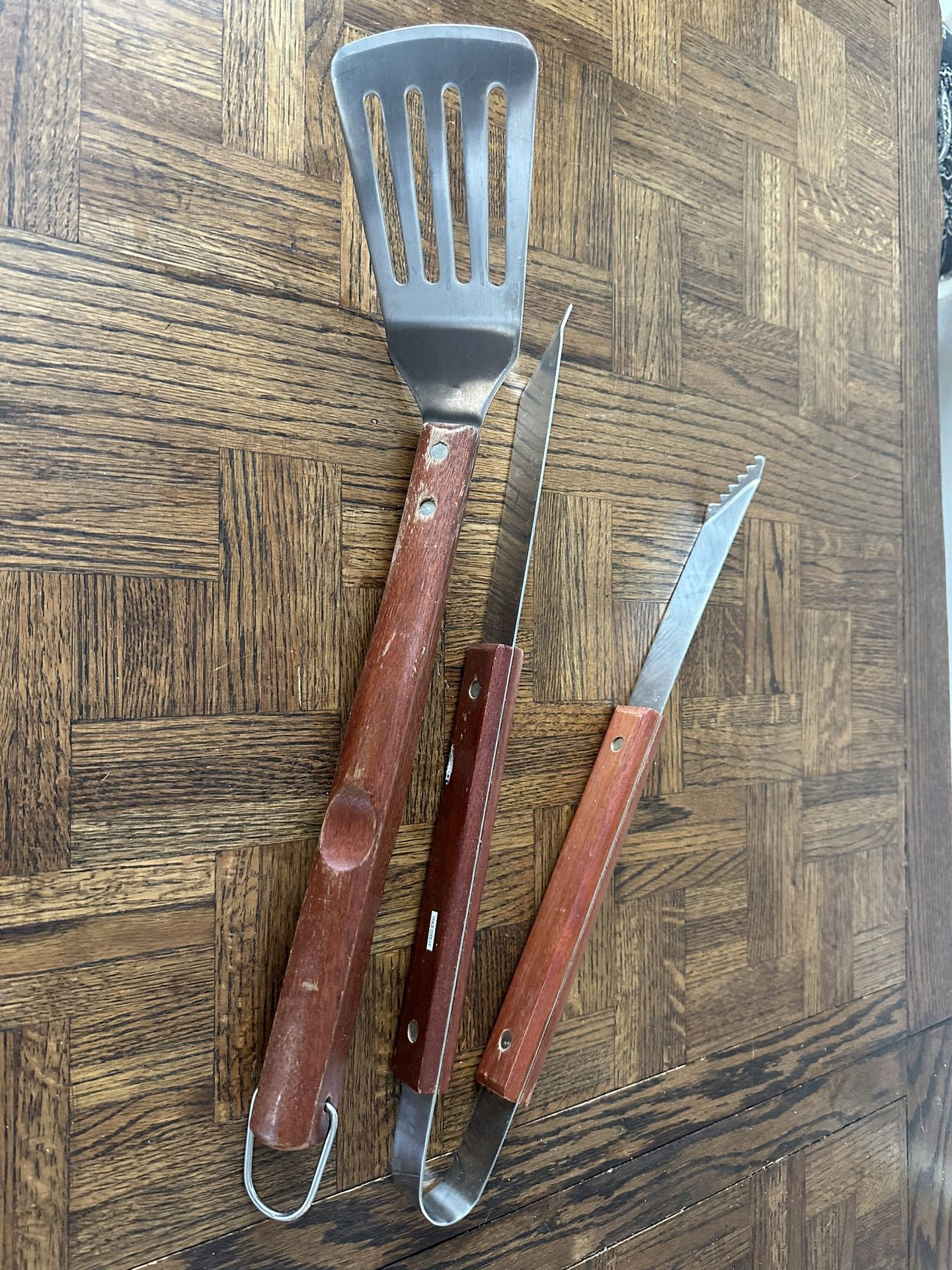 π₯ Outset Rosewood Grill Spatula & Tongs β Premium BBQ Tools!