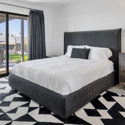 Queen Bed, Mattress, Mattress Protector & Sheets