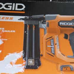 Ridgid 18 Gauge Nailer/ 1 Handed Sawsall And Tool Belt