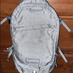 Supreme Backpack SS19 (Ice) for Sale in Los Angeles, CA - OfferUp
