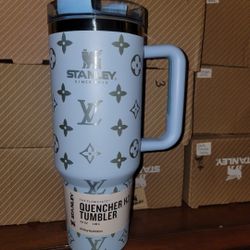 Stanley LV Chorma Blue 40oz Cup Brand New