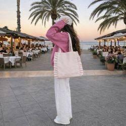 🩷 Bath & Body Works TOTE BAG ( Brand New With Tag )