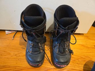 Vans 5:10 snowboard boots US mens 11