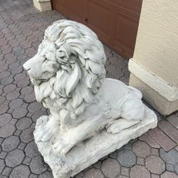 Decorative Stone Lions