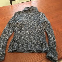 Women’s Express Sweater Size M. 