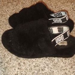 UGG Women's Fluff Yeah Slide Sheepskin Slipper