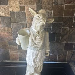 Vintage Pig lady chef