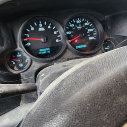 Chevrolet Silverado  1500 300,000 Milles Motor It's About To Die.