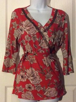 Lot of used clothing size Medium selling all $50