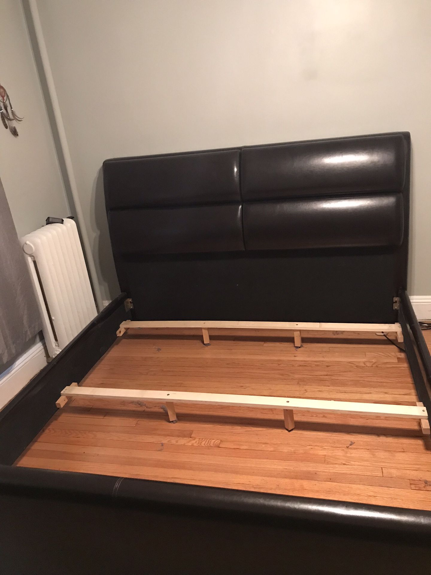 Bed Frame - Bob’s King Size Leather