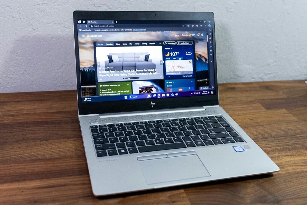 HP ELITEBOOK 14 TOUCHSCREEN LAPTOP INTEL CORE i7 16gb ram 256gb ssd windows 11 working perfect AND CHARGER included.